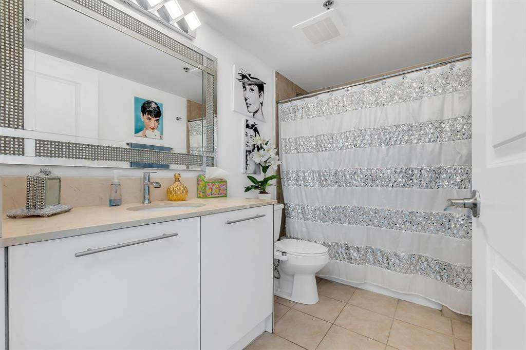 2641 North Flamingo Road, Unit 1105N Sunrise, FL 33323 - Photo 29 of 32 Photo 29