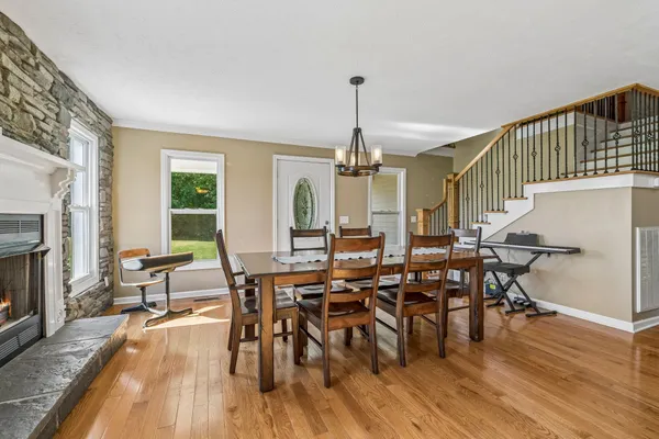 $424,900 | 264 Lick Branch Road, Lafayette, TN 37083