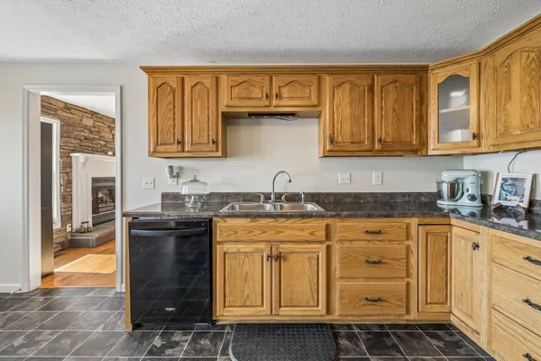 $424,900 | 264 Lick Branch Road, Lafayette, TN 37083