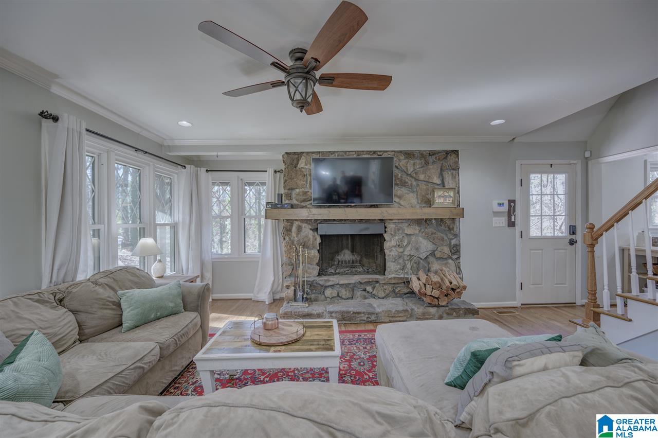 3421 Ridgecrest Drive Birmingham, AL 35216 - Photo 7 of 31
