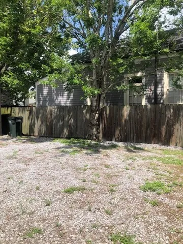 $1,700 | 4436 Canal Street, New Orleans, LA 70119