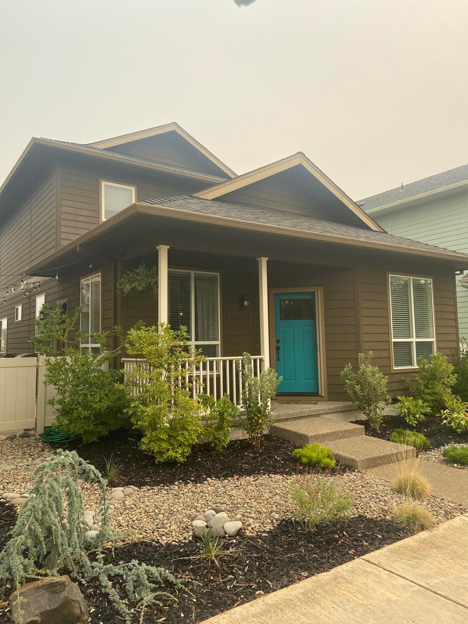 1150 Rustler Peak Street Central Point, OR 97502 - Photo 1 of 28 Front