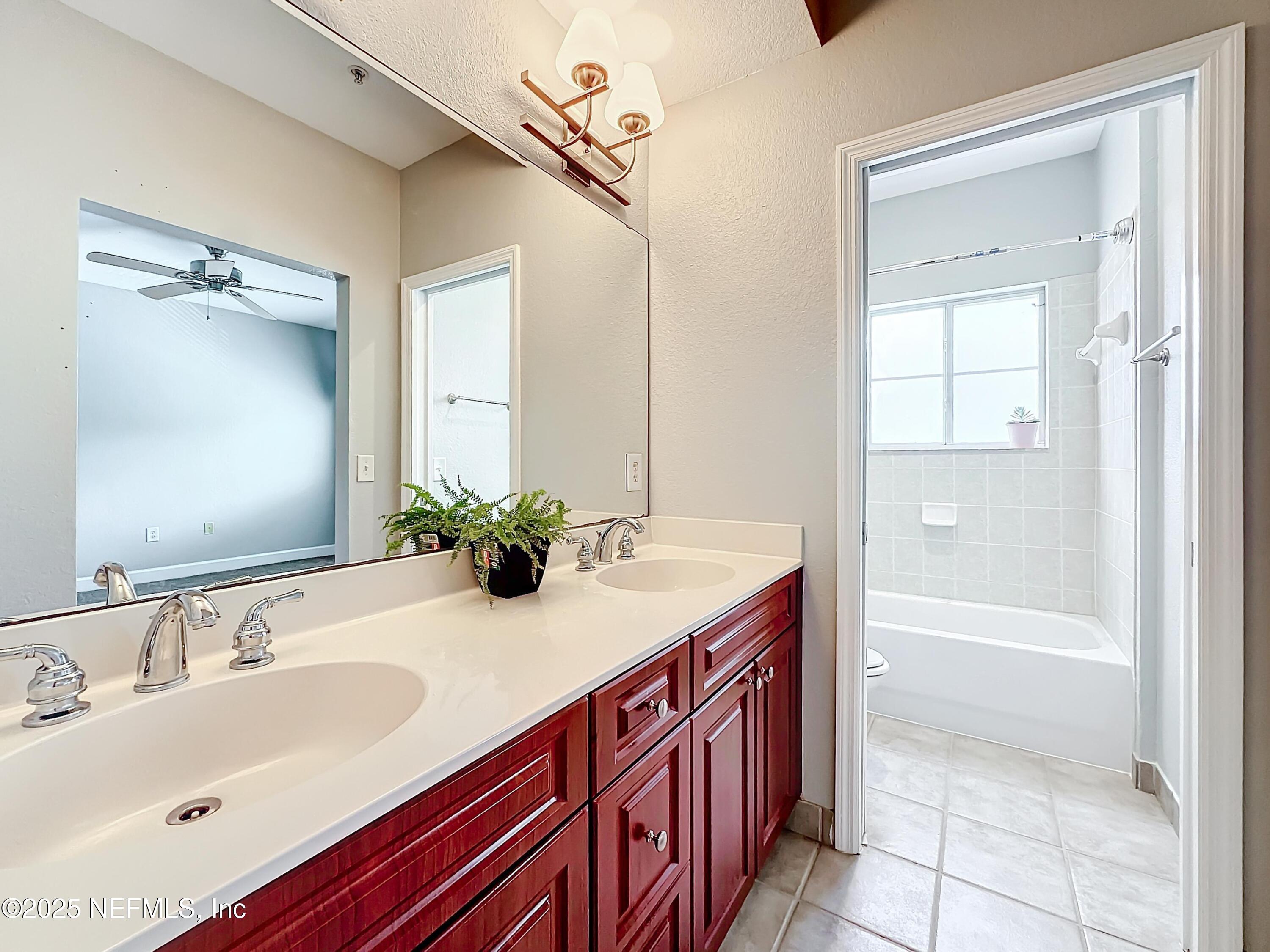 9745 Touchton Road, Unit 1527 Jacksonville, FL 32246 - Photo 17 of 29 beyc66db354f0d0ed
