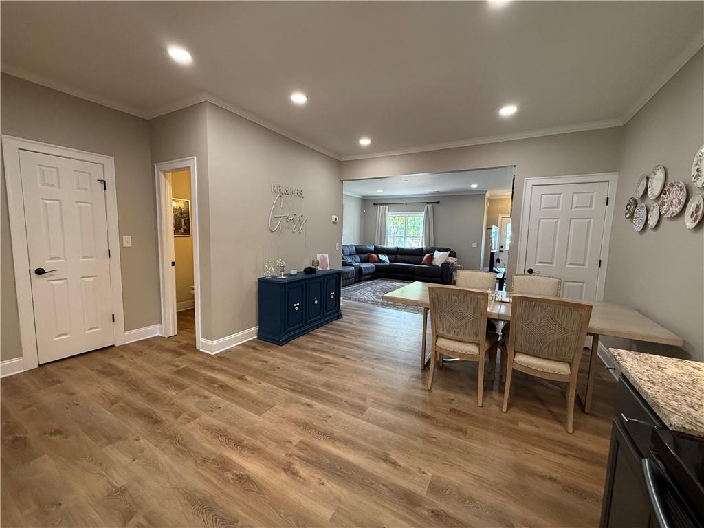 716 Manor Way, Unit 716 Cartersville, GA 30120 - Photo 10 of 21 a living room with furniture