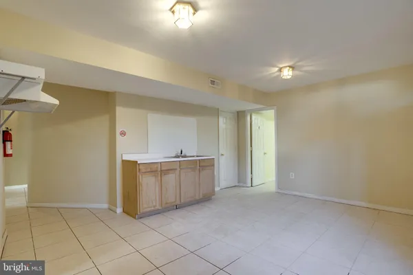 $3,400 | 9924 Arrowood Drive, Manassas, VA 20110