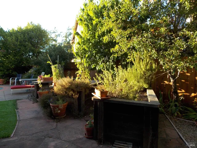 a view of outdoor space yard and patio