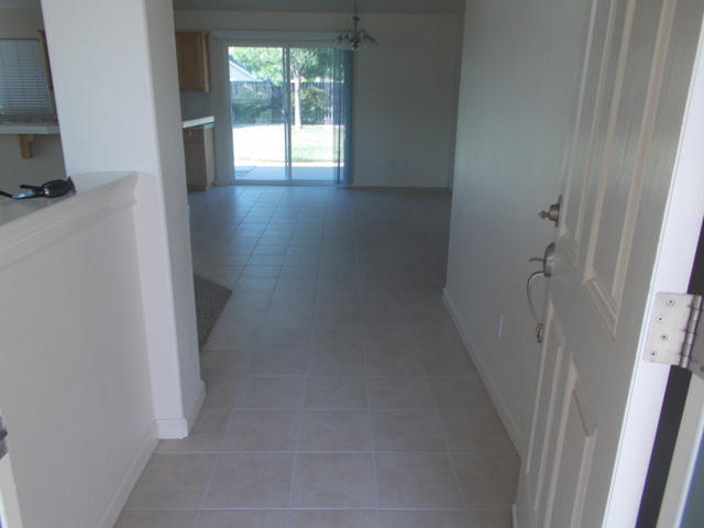 2649 Rhinestone Way Redding, CA 96001 - Photo 3 of 25 a view of a hallway