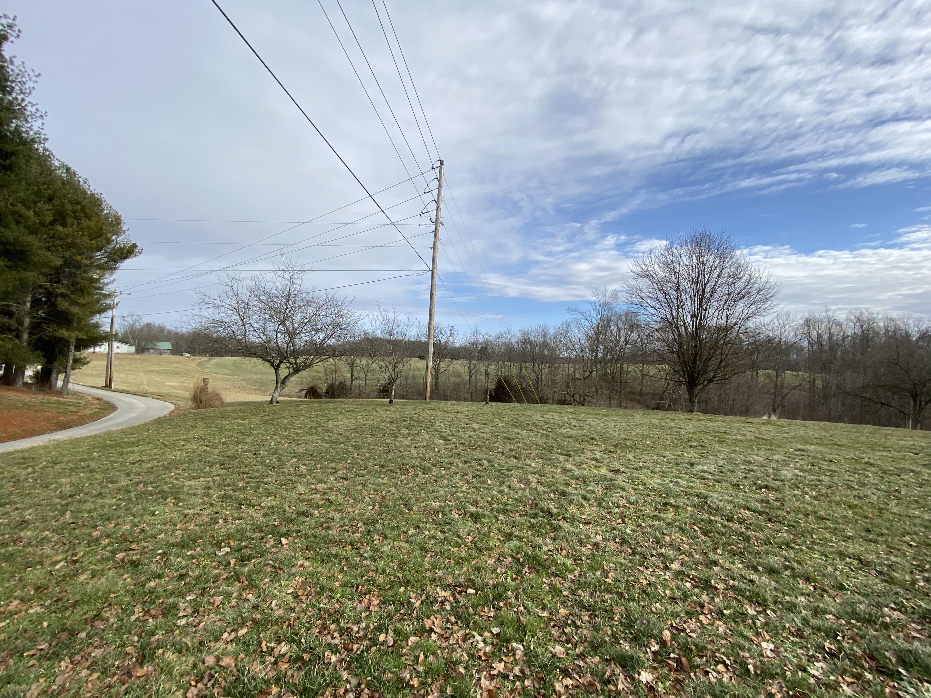 862 Old Smokey Road Brodhead, KY 40409 - Photo 5 of 28 32CE79FB-F065-4B4A-9707-B77DE9846299