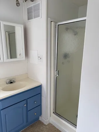 $2,600 | 12 Hayes Street, Unit 12, Salisbury, MA 01952