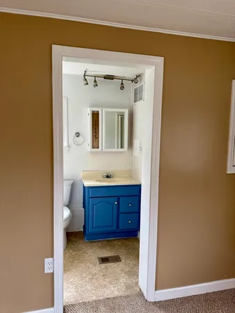 $2,600 | 12 Hayes Street, Unit 12, Salisbury, MA 01952