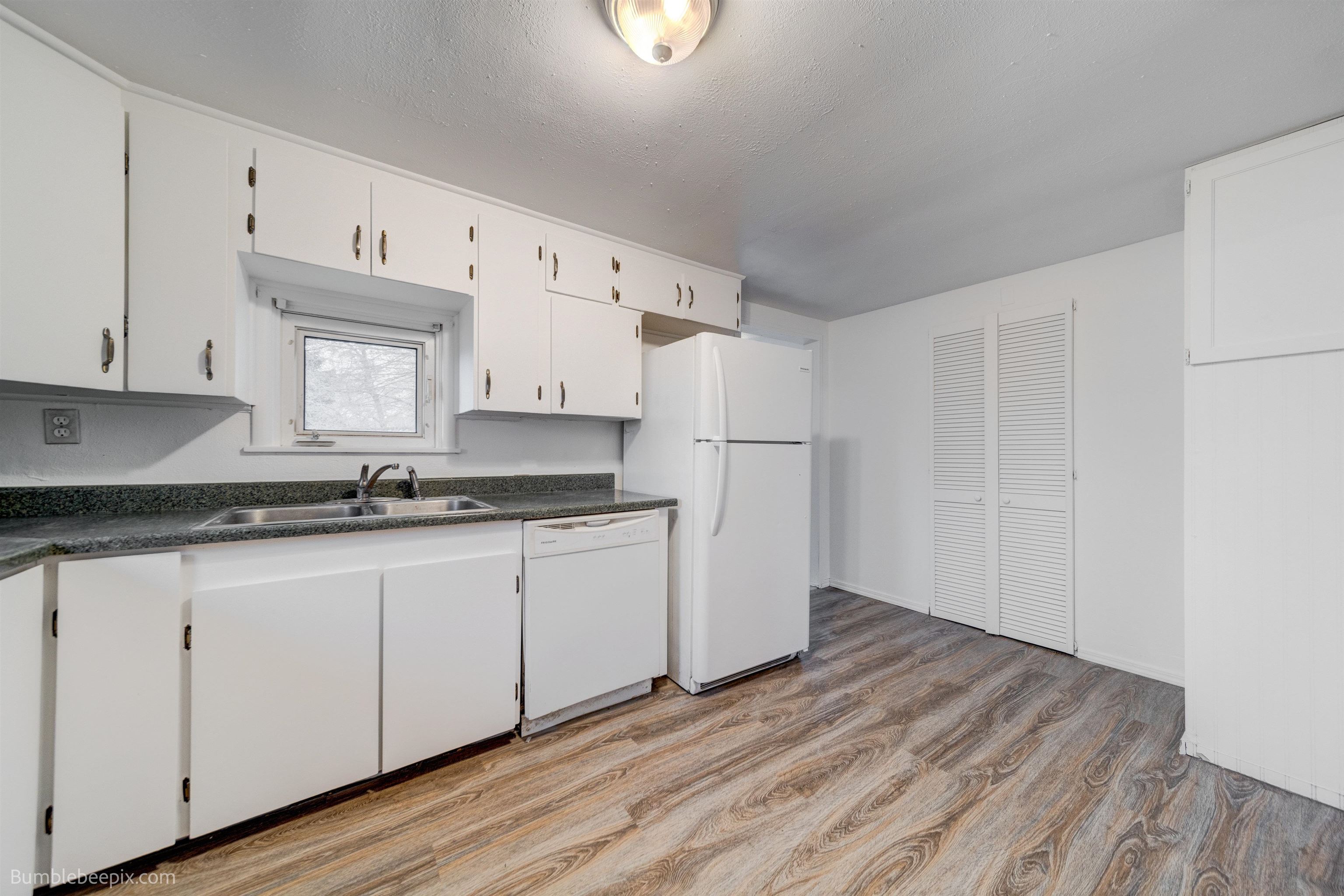 3221 North Tschirley Road Spokane Valley, WA 99216 - Photo 5 of 21