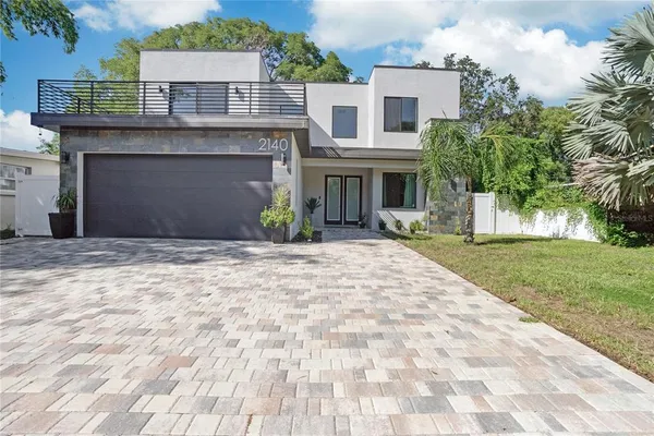 $885,000 | 2140 Catalina Drive, Clearwater, FL 33764
