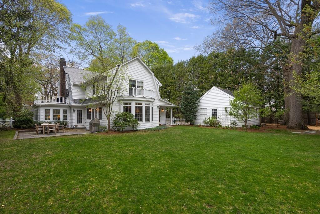 36 Emerson Road Wellesley, MA 02481 - Photo 3 of 26