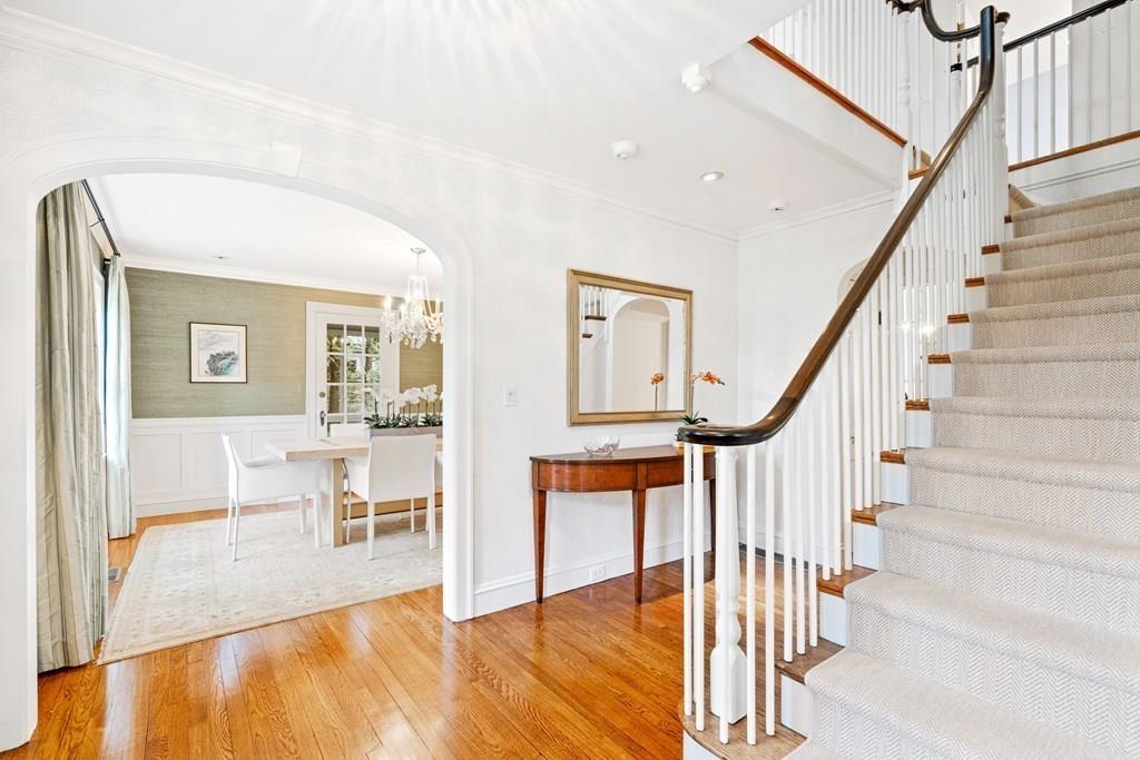 36 Emerson Road Wellesley, MA 02481 - Photo 4 of 26
