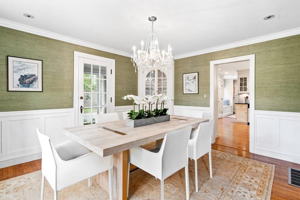 36 Emerson Road Wellesley, MA 02481 - Photo 9 of 26