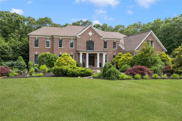 $2,499,000 | 50 Judge Torres Lane, East Greenwich, RI 02818