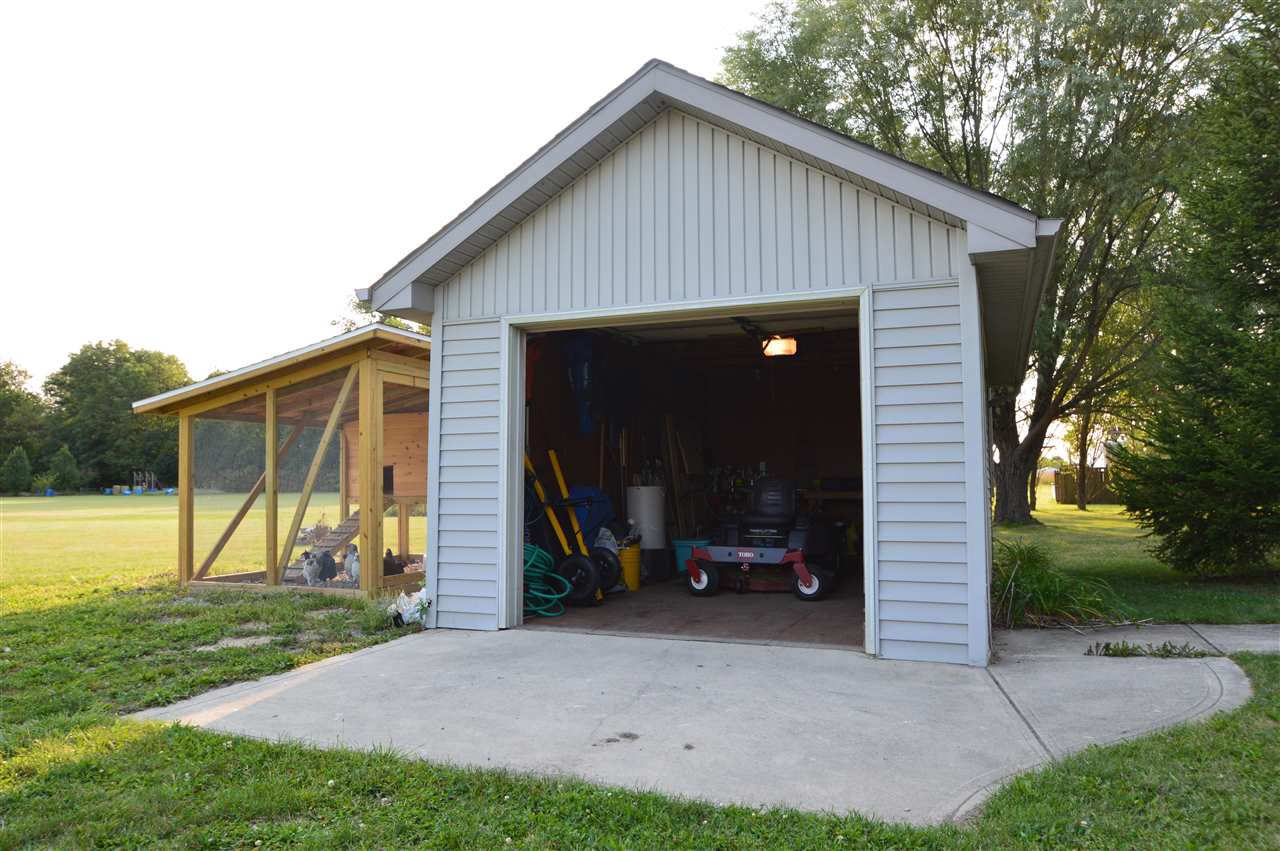 5614 Flatrock Road Hoagland, IN 46745 - Photo 18 of 32
