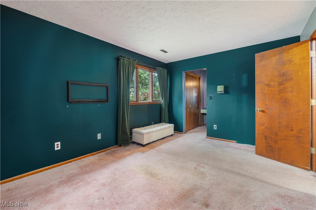 43995 Middle Ridge Road Lorain, OH 44053 - Photo 17 of 49 Owners Bedroom