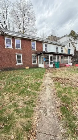 $160,000 | 8 School Street, Fitchburg, MA 01420