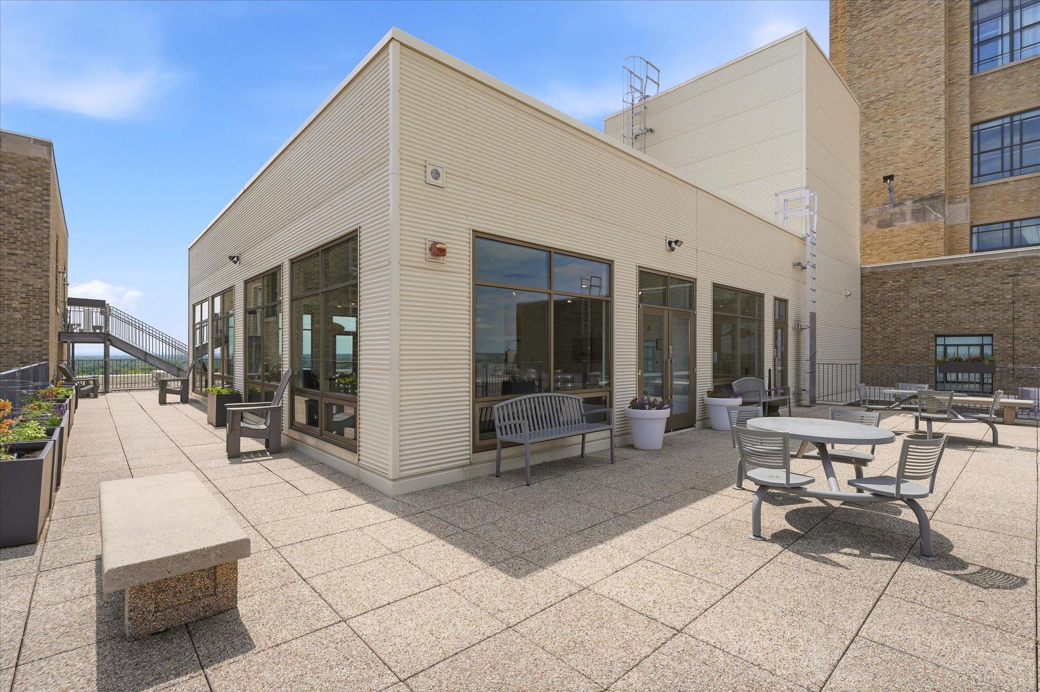 2929 Chicago Avenue, Unit 1002 Minneapolis, MN 55407 - Photo 38 of 59