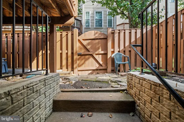 $3,150 | 4057 Cornwall Court, Fairfax, VA 22030