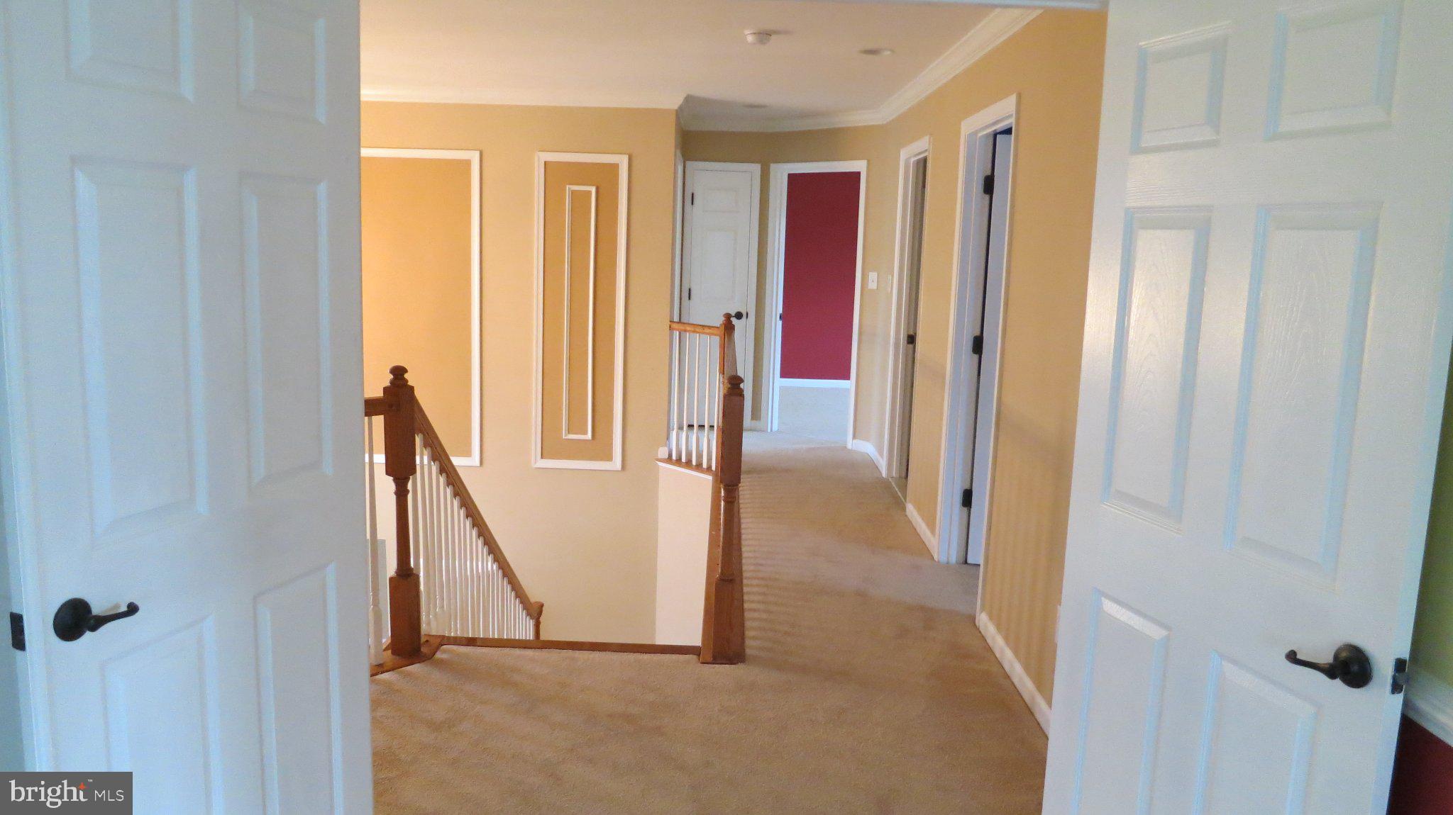 3 Lardner Road Burlington, NJ 08016 - Photo 19 of 28 Inviting hallway with elegant details.