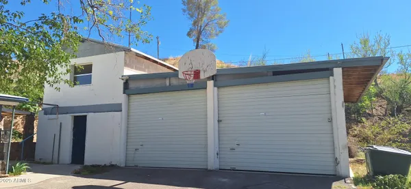 $219,500 | 5742 Central Drive, Globe, AZ 85501