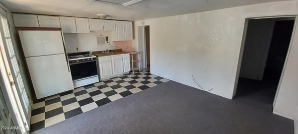 $219,500 | 5742 Central Drive, Globe, AZ 85501