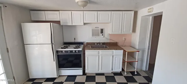 $222,000 | 5742 Central Drive, Globe, AZ 85501