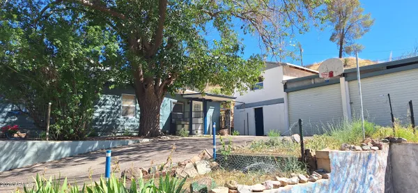 $219,500 | 5742 Central Drive, Globe, AZ 85501