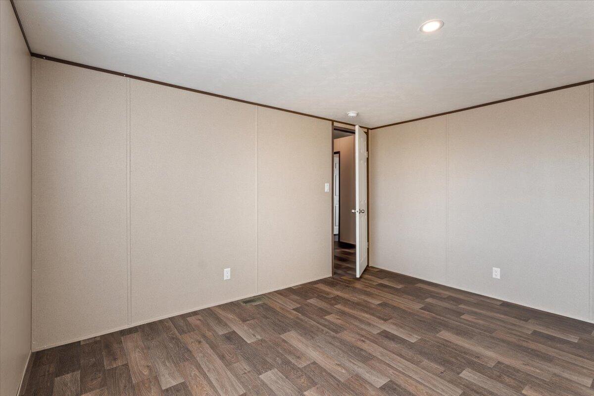 516 Sage Road Tahoka, TX 79373 - Photo 21 of 30 a view of a room