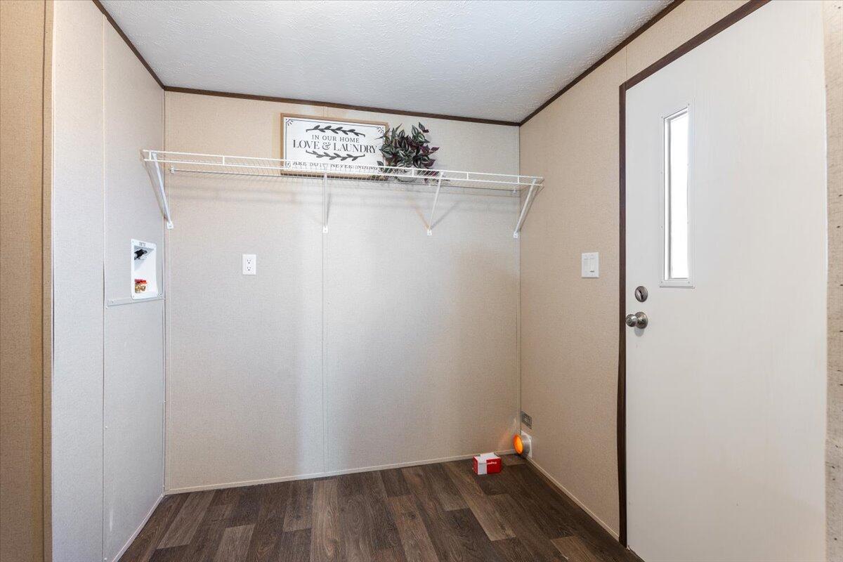 516 Sage Road Tahoka, TX 79373 - Photo 26 of 30 a view of a hallway