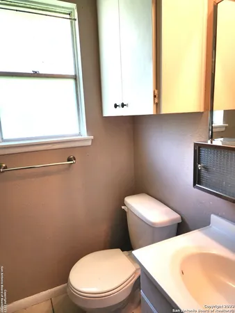 $1,300 | 308 Nell Deane Boulevard, Schertz, TX 78154