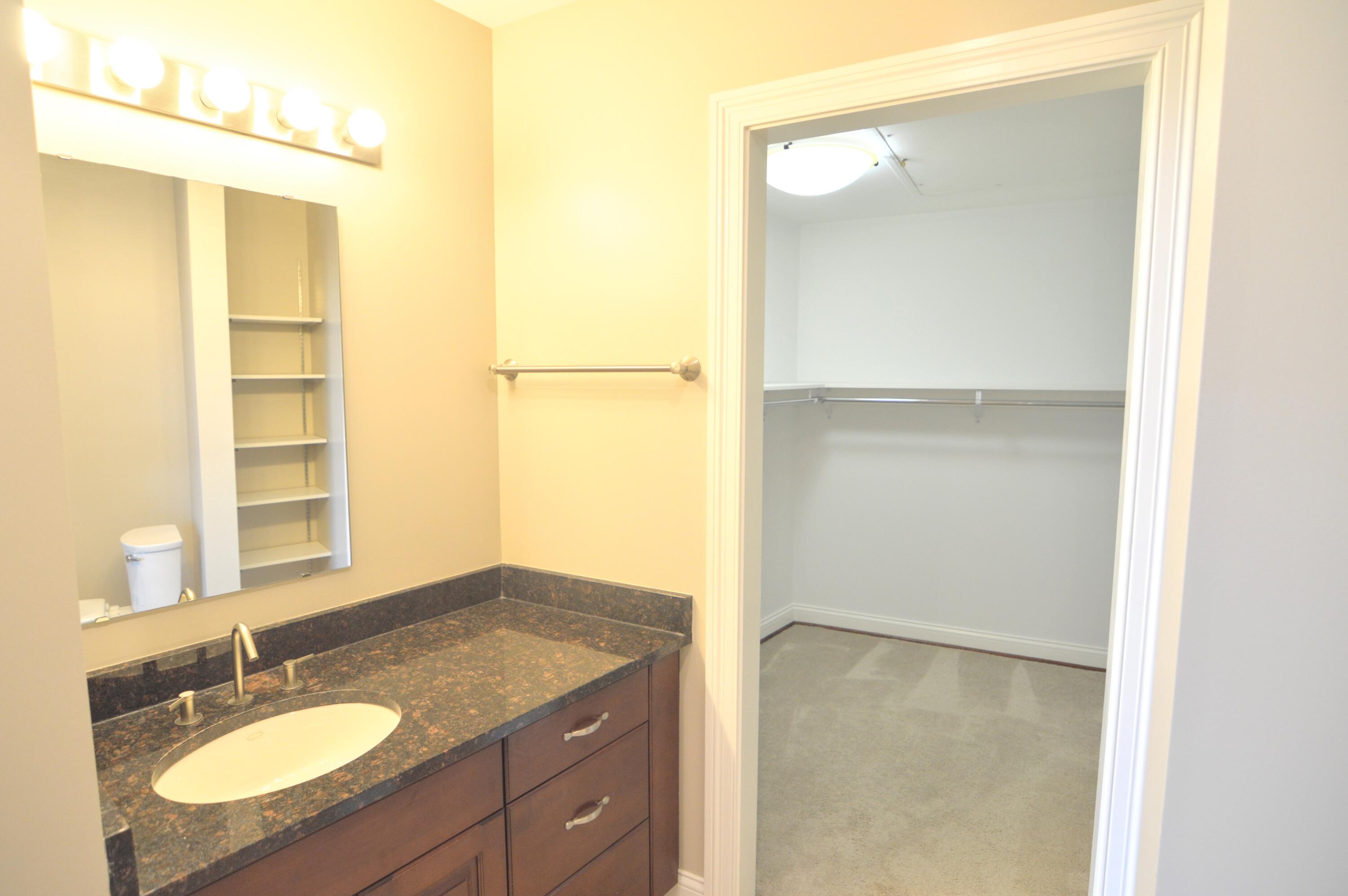 1 Roebling Way, Unit 602 Covington, KY 41011 - Photo 23 of 49