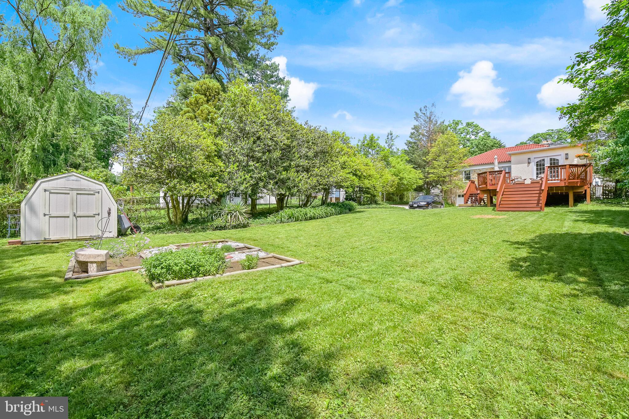 6420 Sherwood Road Baltimore, MD 21239 - Photo 45 of 49 Rear View