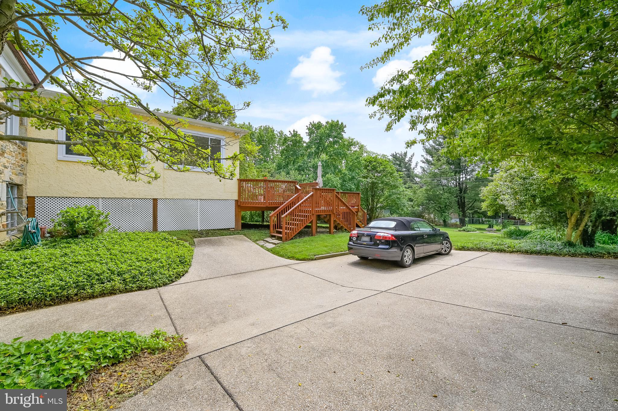 6420 Sherwood Road Baltimore, MD 21239 - Photo 49 of 49 Side View