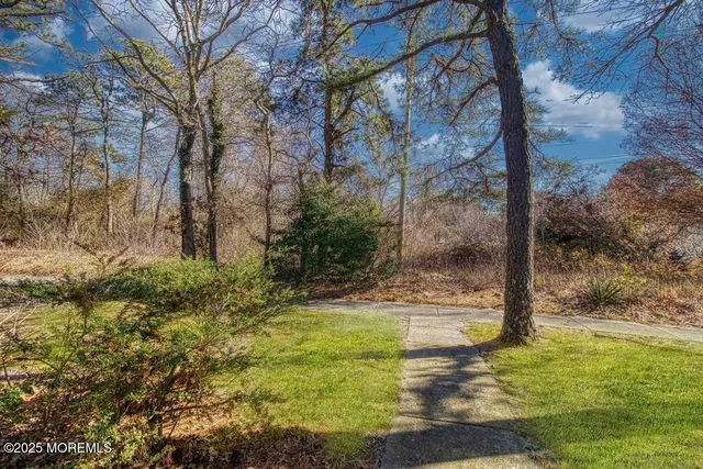 a view of outdoor space