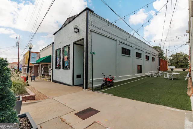 $775,000 | 174 Cherry Street, Commerce, GA 30529