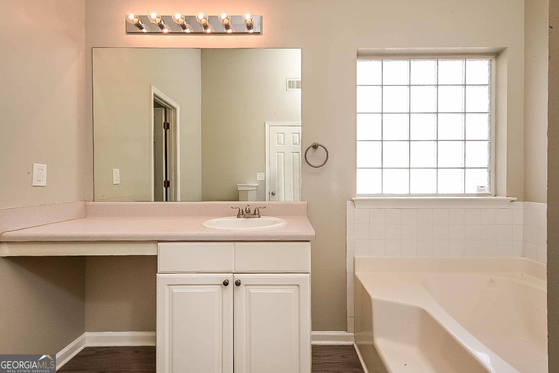 541 Rosalind Terrace Locust Grove, GA 30248 - Photo 10 of 18