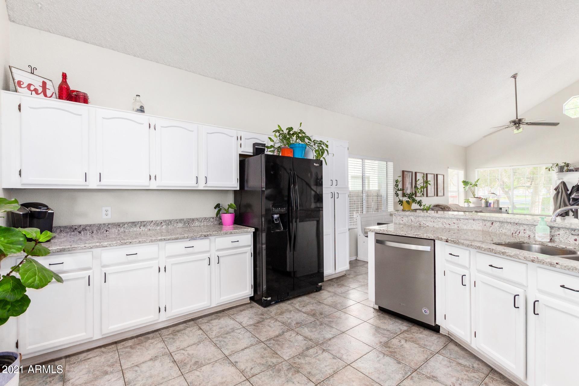 441 South Maple, Unit 11 Mesa, AZ 85206 - Photo 19 of 37 Maple 19