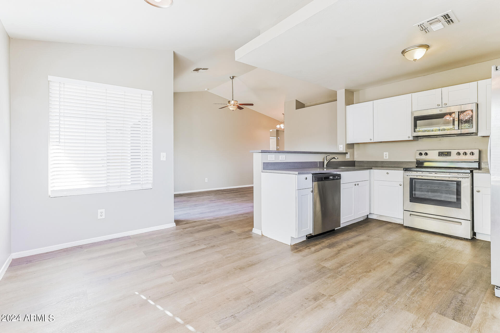 8408 West Coronado Road Phoenix, AZ 85037 - Photo 10 of 21 010-photo-kitchen-13836484
