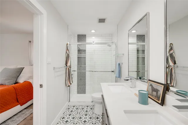 $635,000 | 5423 Fairmont Circle, Austin, TX 78745