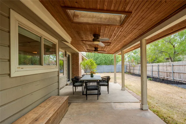 $635,000 | 5423 Fairmont Circle, Austin, TX 78745