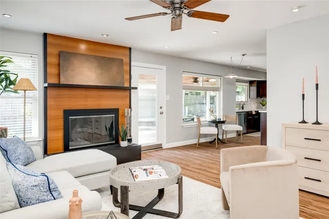 $635,000 | 5423 Fairmont Circle, Austin, TX 78745