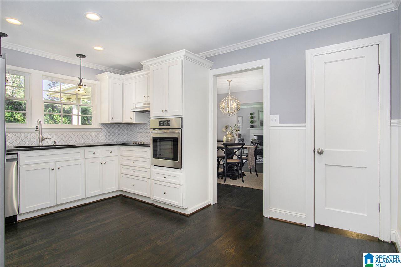 2945 Green Valley Road Birmingham, AL 35243 - Photo 27 of 28