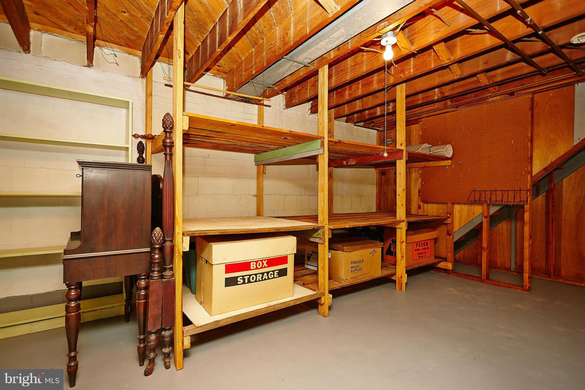 7606 Elgar Street Springfield, VA 22151 - Photo 27 of 30 Walkout Basement