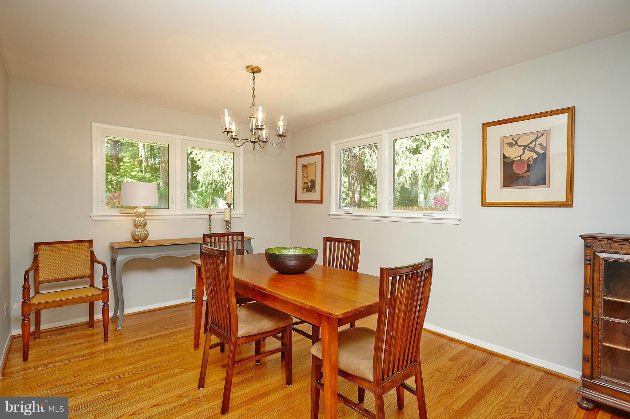 7606 Elgar Street Springfield, VA 22151 - Photo 7 of 30 Dining Room