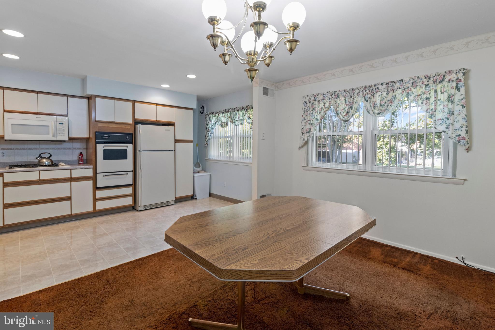 3424 Orion Road Philadelphia, PA 19154 - Photo 14 of 29