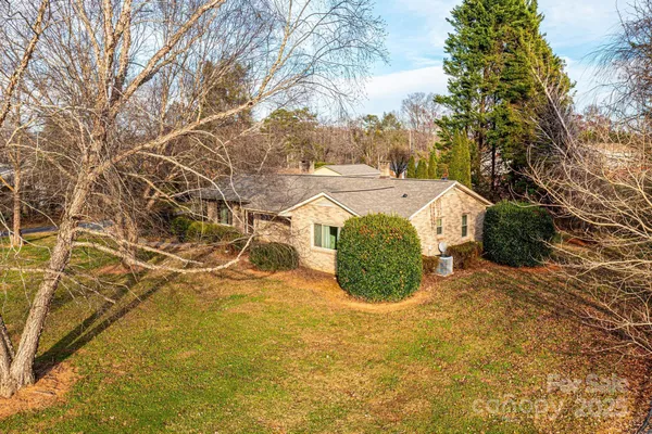 $225,000 | 325 Sheldon Street, Hudson, NC 28638