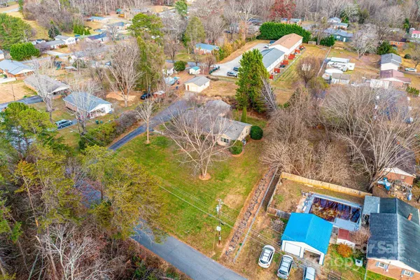 $225,000 | 325 Sheldon Street, Hudson, NC 28638